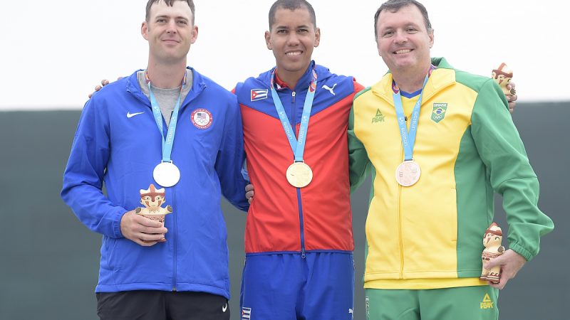 Brasileiro Julio Almeida é bronze no tiro esportivo, modalidade Pistola de Ar 10m. Foi a 7ª medalha do brasileiro em pan-americanos