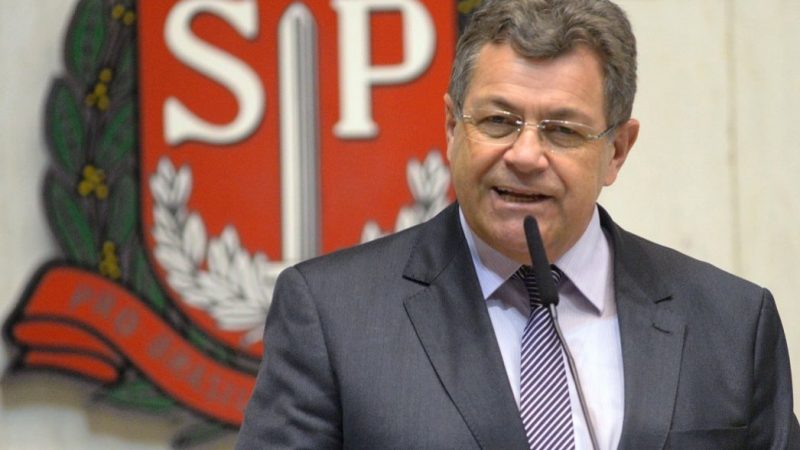 O deputato Emidio apresentou Projeto de Lei que cria o passe livre para agentes de segurança em São Paulo sem a necessidade de farda