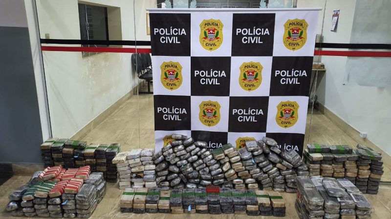 A Polícia Civil de Franca apreendeu nesta segunda-feira, 23 de março, cerca de 420 quilos de entorpecentes na zona rural de Franca