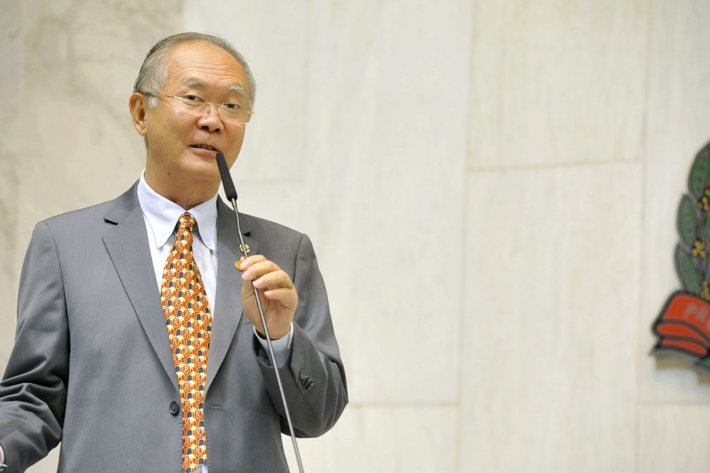 Deputado propõe que profissionais de saúde e segurança que estão no combate ao coronavirus ganhem um ano na contagem da aposentadoria