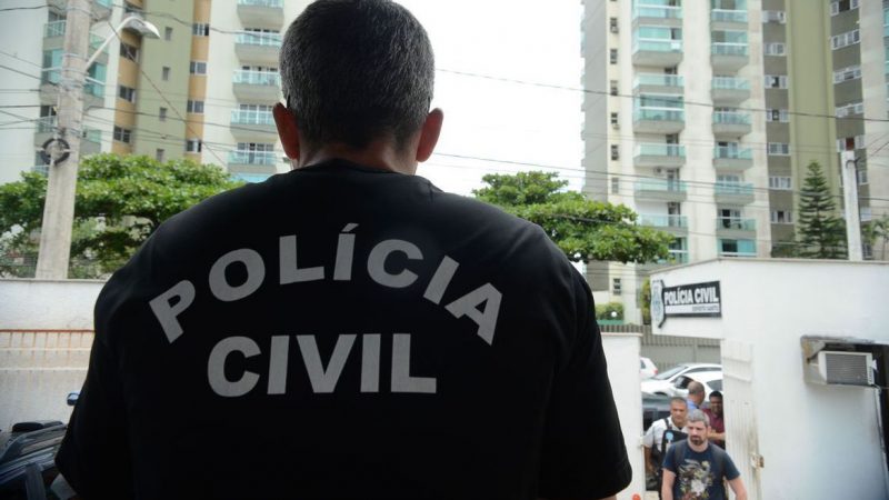 Os alvos são integrantes de uma milícia que tiveram movimentação de dinheiro atípicas apontadas em relatório do Coaf