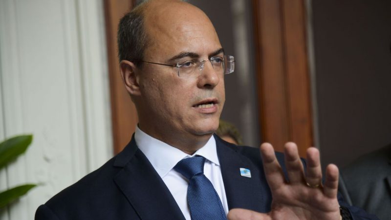 O governador do RJ vetou o projeto, pois avalia que o estado não pode se comprometer a pagar o adicional em uma data pré-determinada