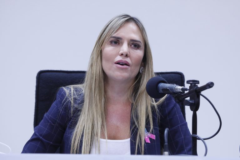 Deputada acredita que desta forma as indicações deixariam de sofrer interferência política e se tornariam mais técnicas