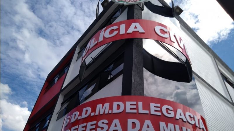 Números levantados pelo Fórum mostram que a pandemia só agravou o problema da violência doméstica, mas vizinhos estão atentos