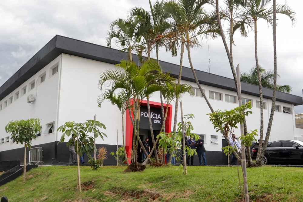 O novo espaço da Deic de Campinas conta com dois prédios e 40 salas, e um efetivo de 92 agentes e uma frota de 39 viaturas