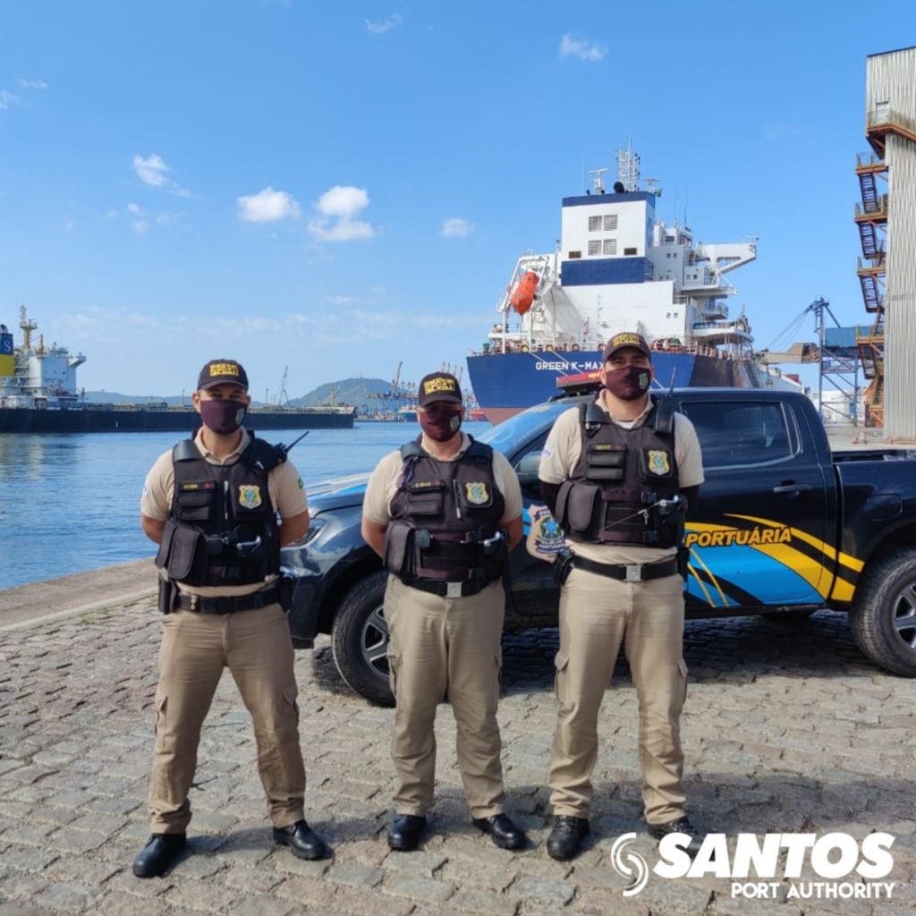 Os guardas portuários de São Paulo estão presentes nas cidades de Santos e São Sebastião