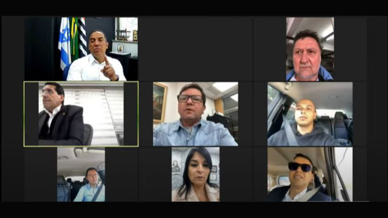 Ao todo, 43 itens da pauta foram analisados pelos parlamentares.