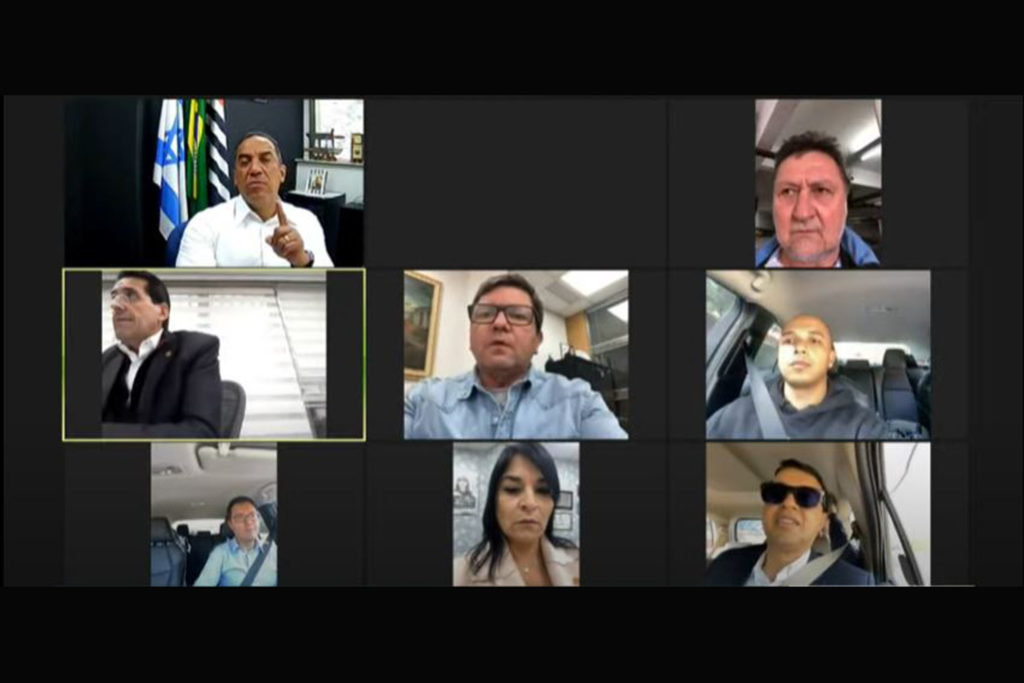 Ao todo, 43 itens da pauta foram analisados pelos parlamentares.