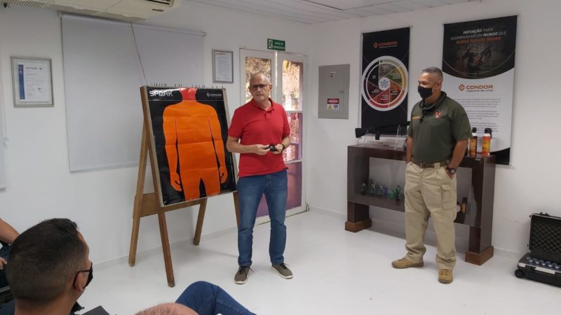 "As premissas da segurança privada também começaram a mudar e o uso proporcional da força é o método, cujo racional é, sem dúvida, o mais seguro e que estamos oferecendo cada vez mais a nossos clientes"