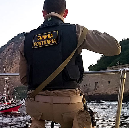 Segundo Augusto Aras, é permitida aos portos a terceirização de serviços de segurança, desde que fiquem restritos às tarefas de apoio