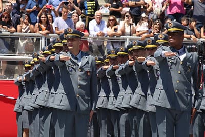 A Polícia Militar acaba de formar 681 novos sargentos no Curso Superior Tecnólogo de Polícia Ostensiva e Preservação da Ordem Pública.