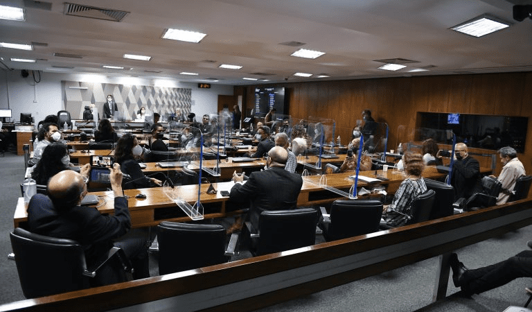 frente parlamentar controle de armas